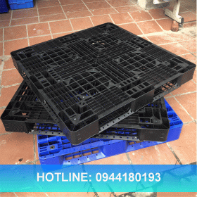 pallet nhựa liền khối 15 màu đen